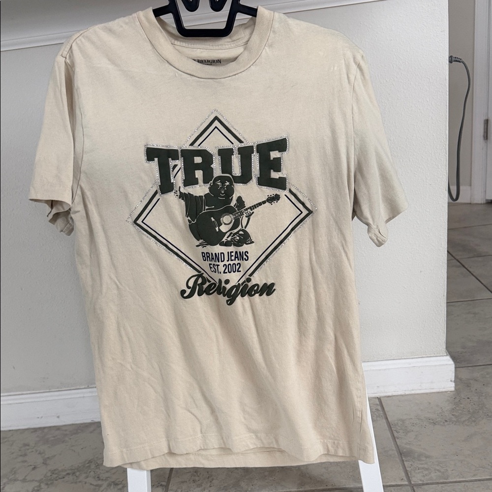 True Religion Cream and Hunter Green Graphic Tee